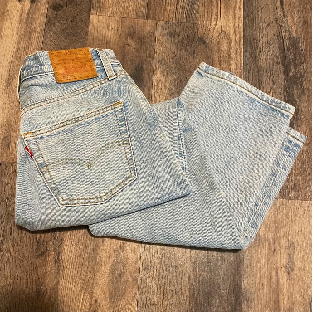 Levi’s 501 Original Premium Distressed Jeans | W26 L30 | Button Fly